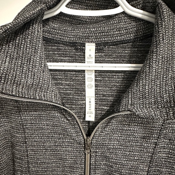 Lululemon Sweater - Picture 3 of 4